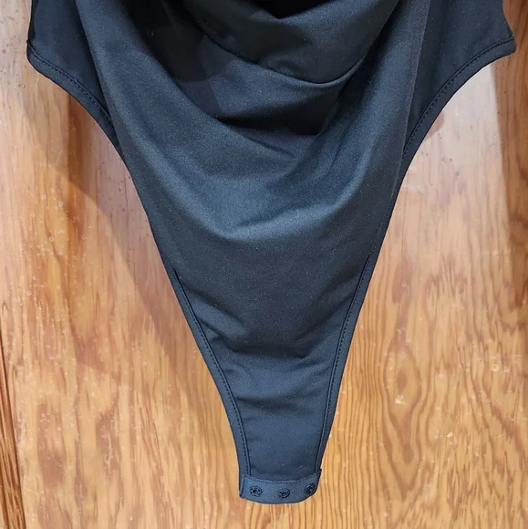 Body suit - Picture 3 of 5